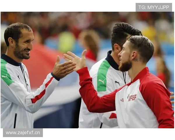 拉莫斯:从边后卫到中卫核心的战术角色演变分析 拉莫斯:从边后卫到中卫核心的战术角色演变分析