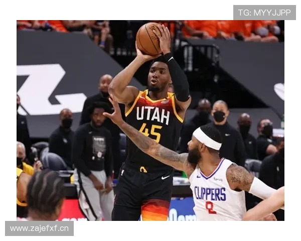 米切尔挡拆突破解位 更胜上季持续高效